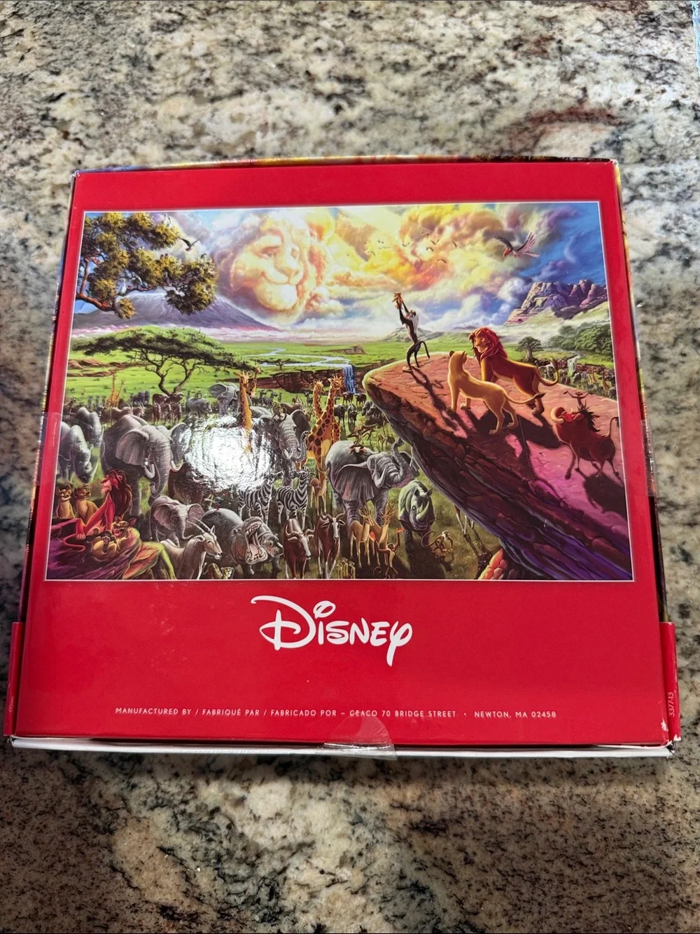 Disney The Lion King 1000-Piece Puzzle - Colorful Scene